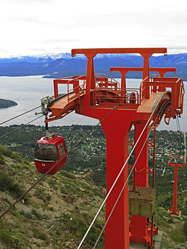 Seilbahn hinab vom Gipfel nach San Carlos de Bariloche