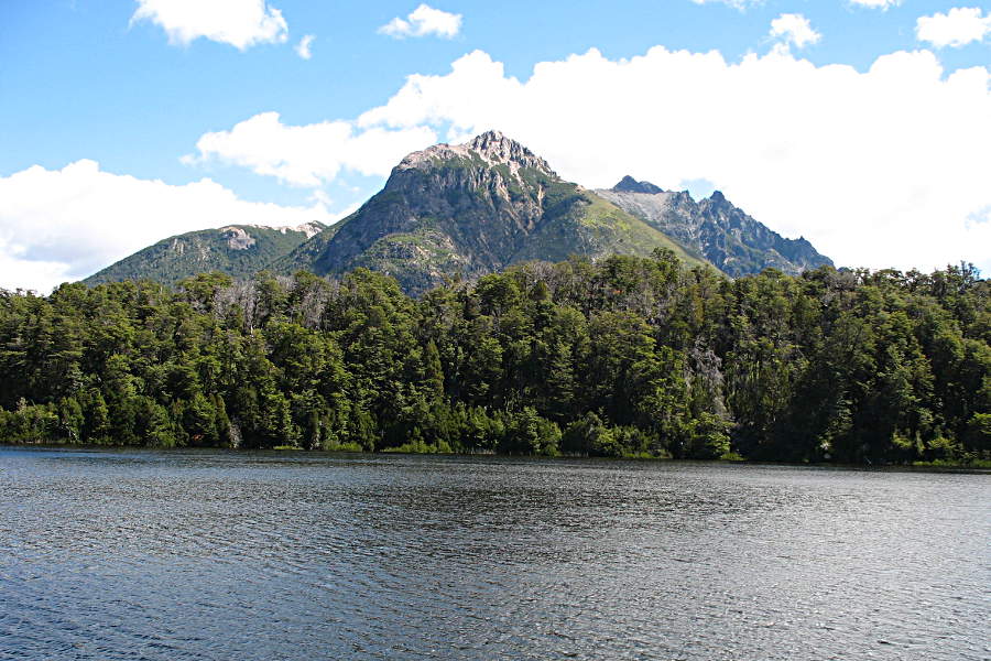 Ruhe am Lago Escondido (Versteckter See)