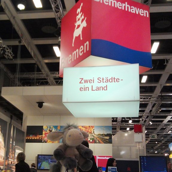 Der Esel auf dem Stand von Bremen und Bremerhaven auf der ITB 2013.