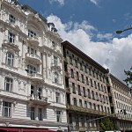 Jugendstil-Fassade an der Linken Wienzeile am Naschmarkt Wien
