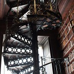 Im Long Room der historischen Bibliothek des Trinity College in Dublin