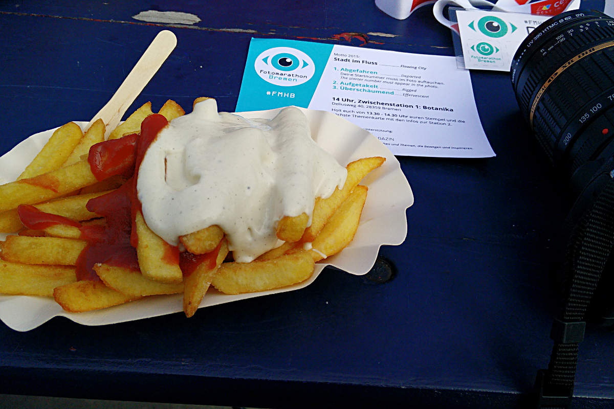 Leckere Pommes von der Veganbar als Stärkung beim Fotomarathon Bremen