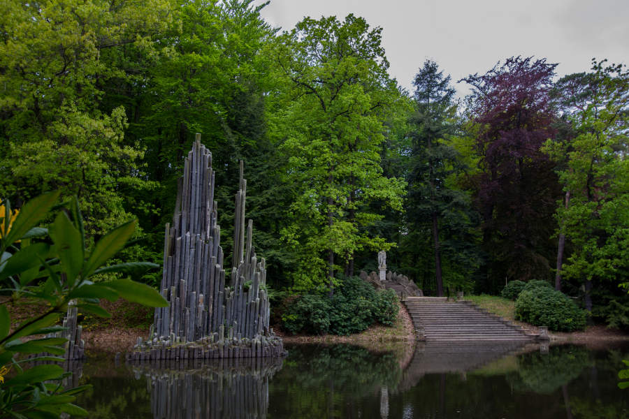 Die Basaltsäulen im Rakotzsee werden auch "Orgel" genannt. (c) Carolin Hinz www.esel-unterwegs.de